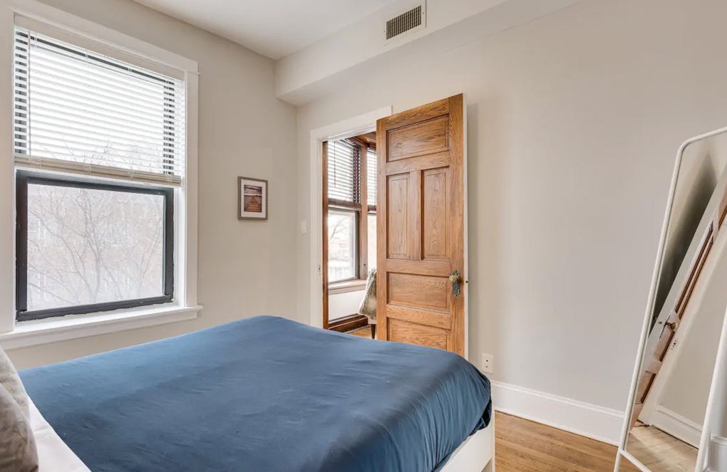 1250 W. Grace St. 1250 W. Grace St., Chicago, IL 60613 Wrigleyville - Leasing by Cross Street